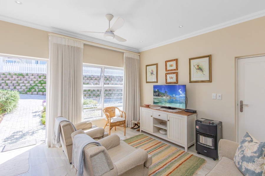 1 Bedroom Property for Sale in Hunters Home Western Cape